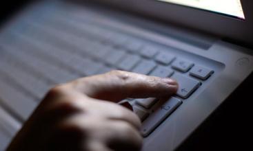 人與機(jī)器人的情感戲即將成真嗎？