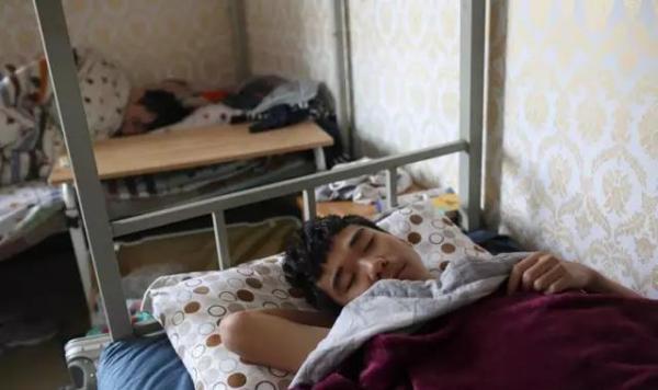 探秘國(guó)內(nèi)首家電競(jìng)學(xué)院：學(xué)生大多都是富二代，父母寵愛(ài)