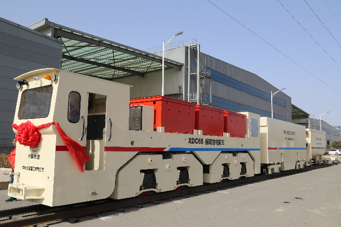 “西安制造”的首臺(tái)電機(jī)車組用于廣州地鐵 “西安制造”的首臺(tái)電機(jī)車組用于廣州地鐵