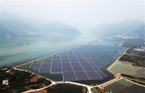 爆發(fā)增長恐難延續(xù) 光伏業(yè)出路在于提高經濟性