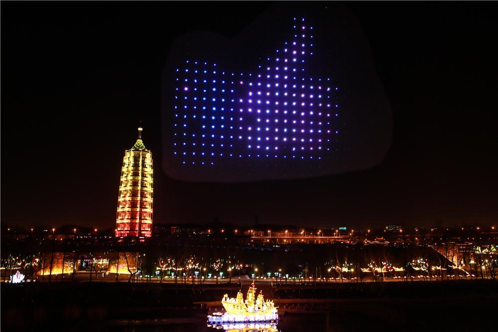 江蘇衛(wèi)視打造無人機燈光秀_宇辰網(wǎng)_讓世界讀懂無人機_全球專業(yè)無人機服務資訊平臺