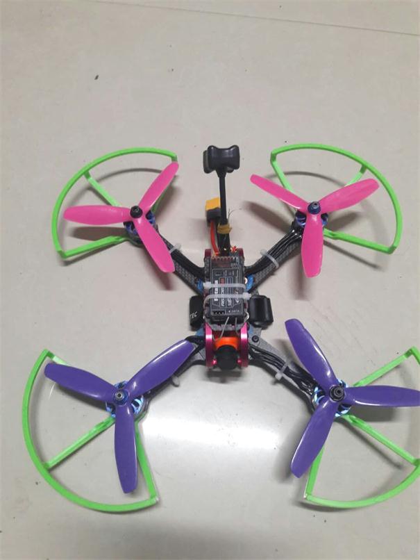 競速無人機(jī)_宇辰網(wǎng)_讓世界讀懂無人機(jī)_全球?qū)I(yè)無人機(jī)服務(wù)資訊平臺(tái)