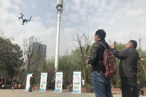 無人機巡湖_宇辰網(wǎng)_讓世界讀懂無人機_全球?qū)I(yè)無人機服務(wù)資訊平臺